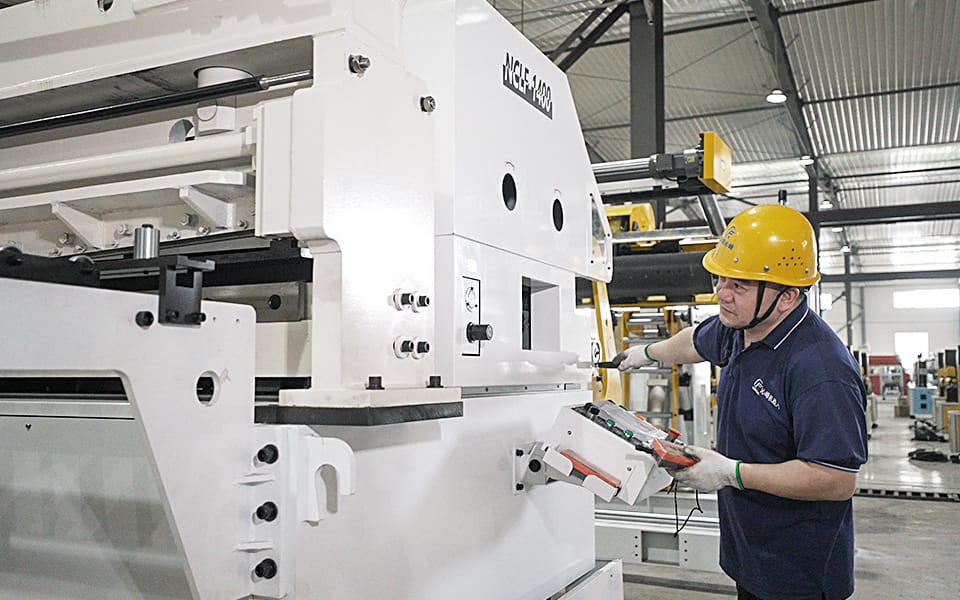 三合一送料机设备调试方法