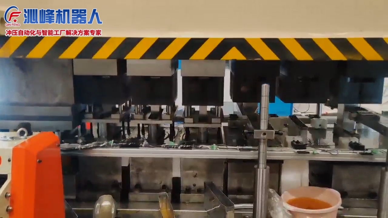 二次元机械手现场案例