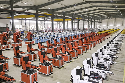 未来机器人助力大型机械制造业升级