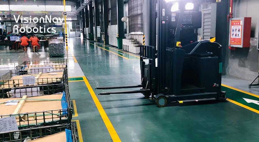 未来机器人助力大型机械制造企业实现室内外物流无人化升级 未来机器人助力大型机械制造企业实现室内外物流无人化升级